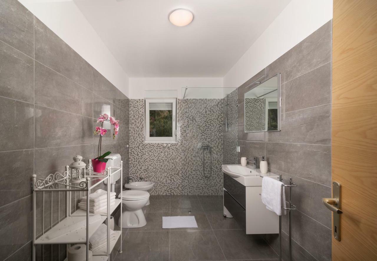 Villa Village Idylle With Heated Pool, Sauna, Jacuzzy And Private Parking Сукошан Экстерьер фото