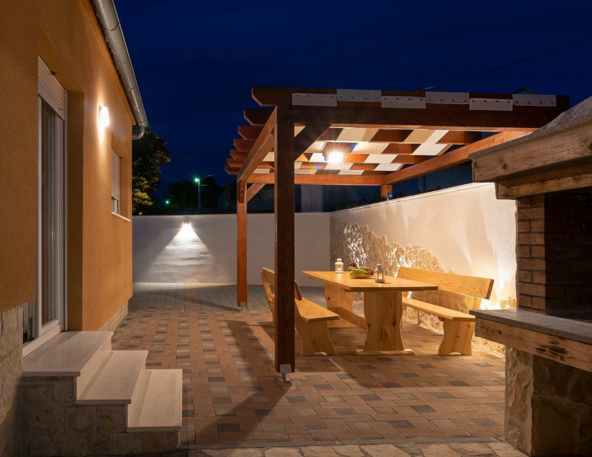 Villa Village Idylle With Heated Pool, Sauna, Jacuzzy And Private Parking Сукошан Экстерьер фото